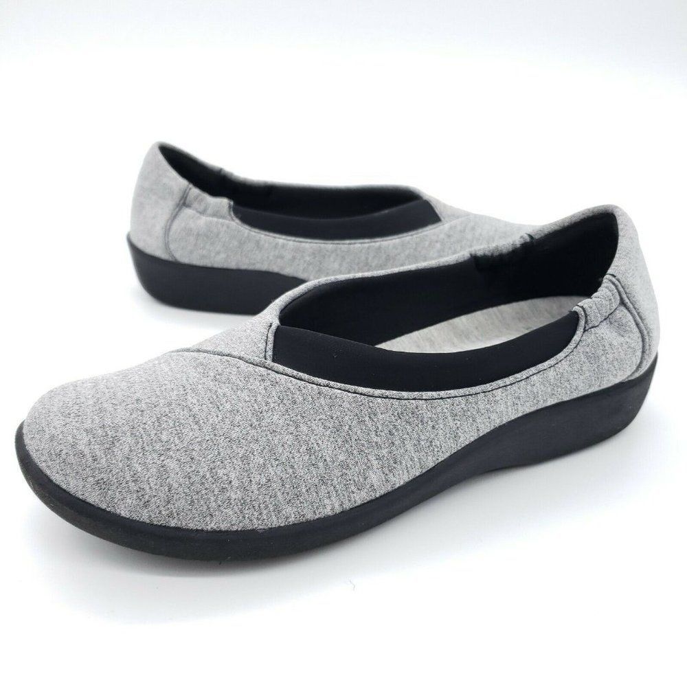 Clarks Cloudsteppers Womens Comfort Shoes 8 Grey Slip On Casual Loafers Cushion
